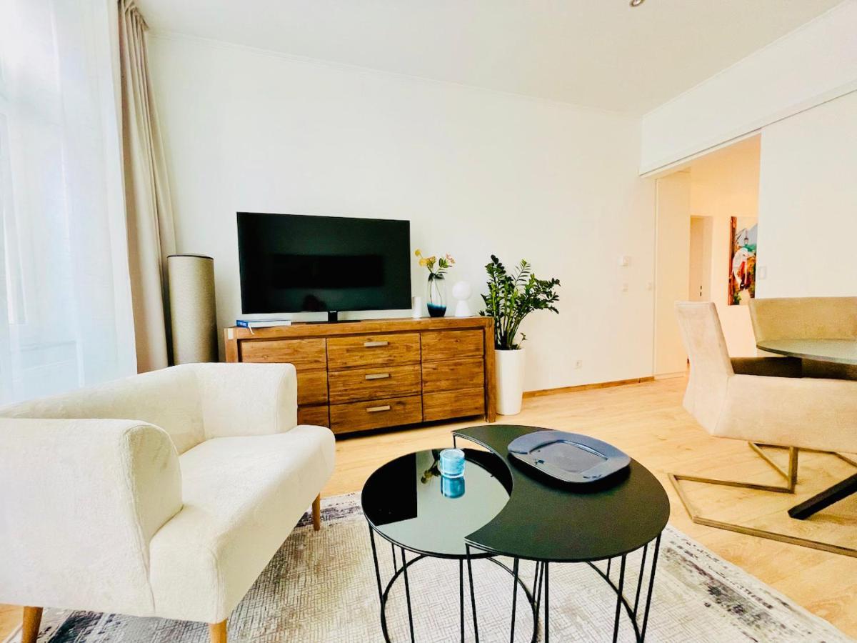 Colorful & Quiet Apartment In Beautiful Viennese Building Zewnętrze zdjęcie