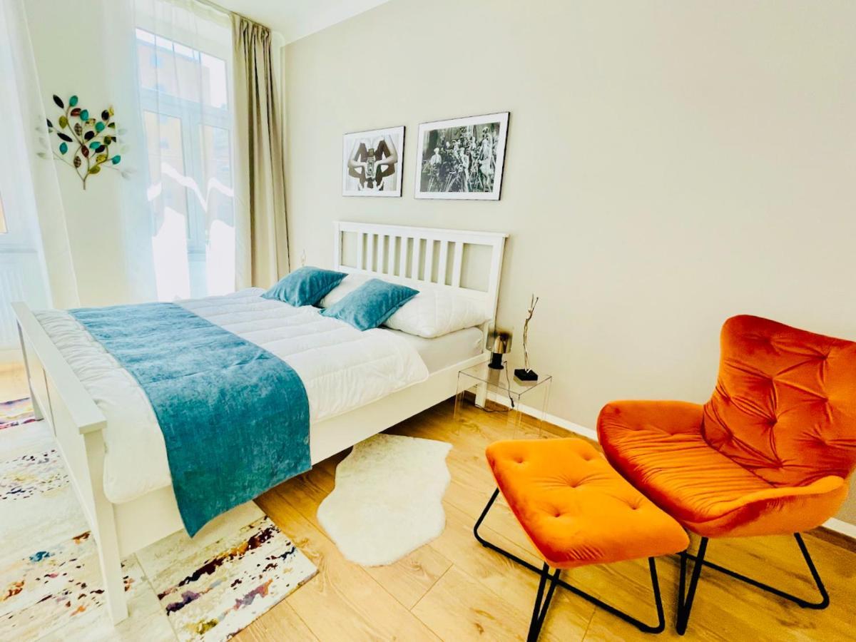 Colorful & Quiet Apartment In Beautiful Viennese Building Zewnętrze zdjęcie