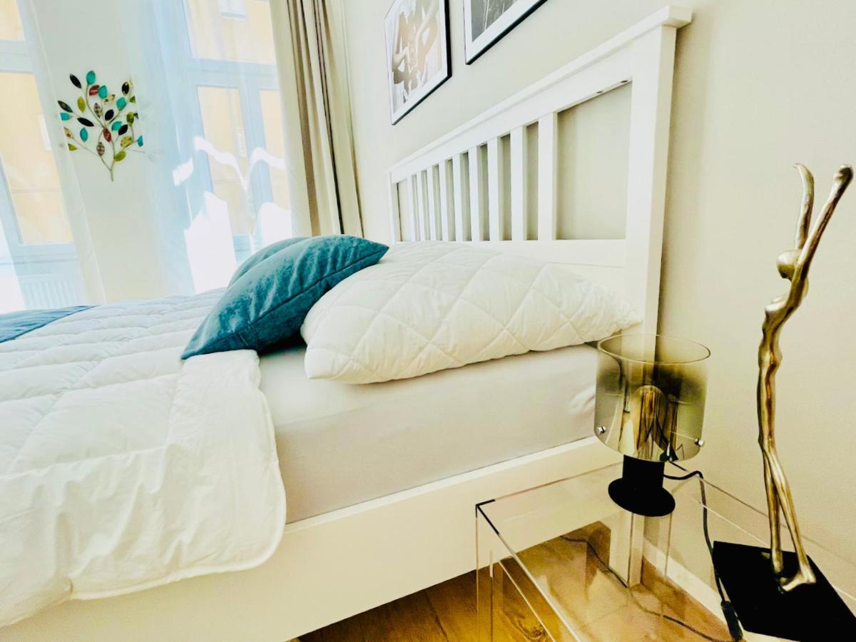 Colorful & Quiet Apartment In Beautiful Viennese Building Zewnętrze zdjęcie